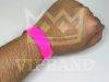 pulseira-de-identificao-vip-formato-wave-ondas-rosa-neon